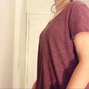 dusty rose/ pink v-neck t-shirt